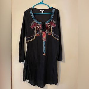 Old Navy Embroidered Medium black tunic long top, 100% cotton